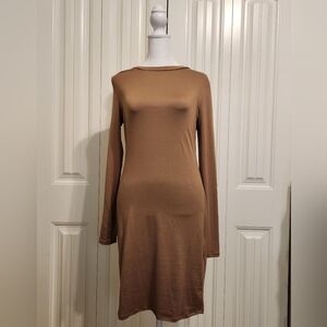 Haley & June Women's Bodycon Dress Round Neck Long Sleeve Detailed Back.